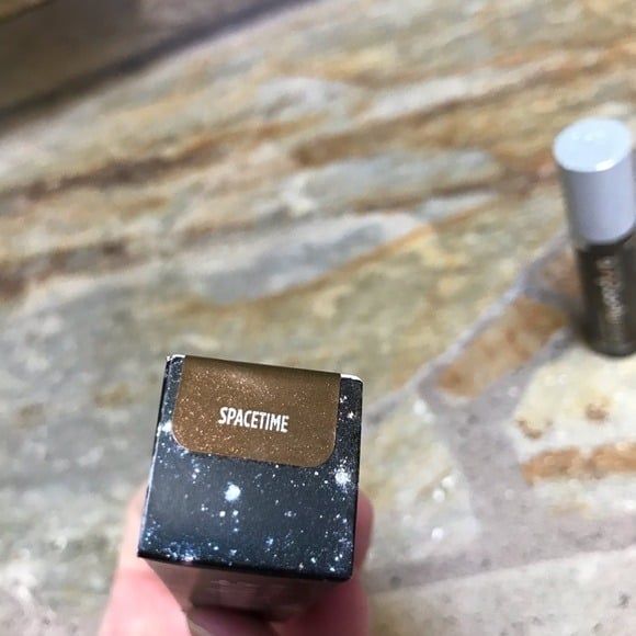 Urban Decay Liquid Moondust Eyedhadow spacetime NIB - Picture 3 of 10